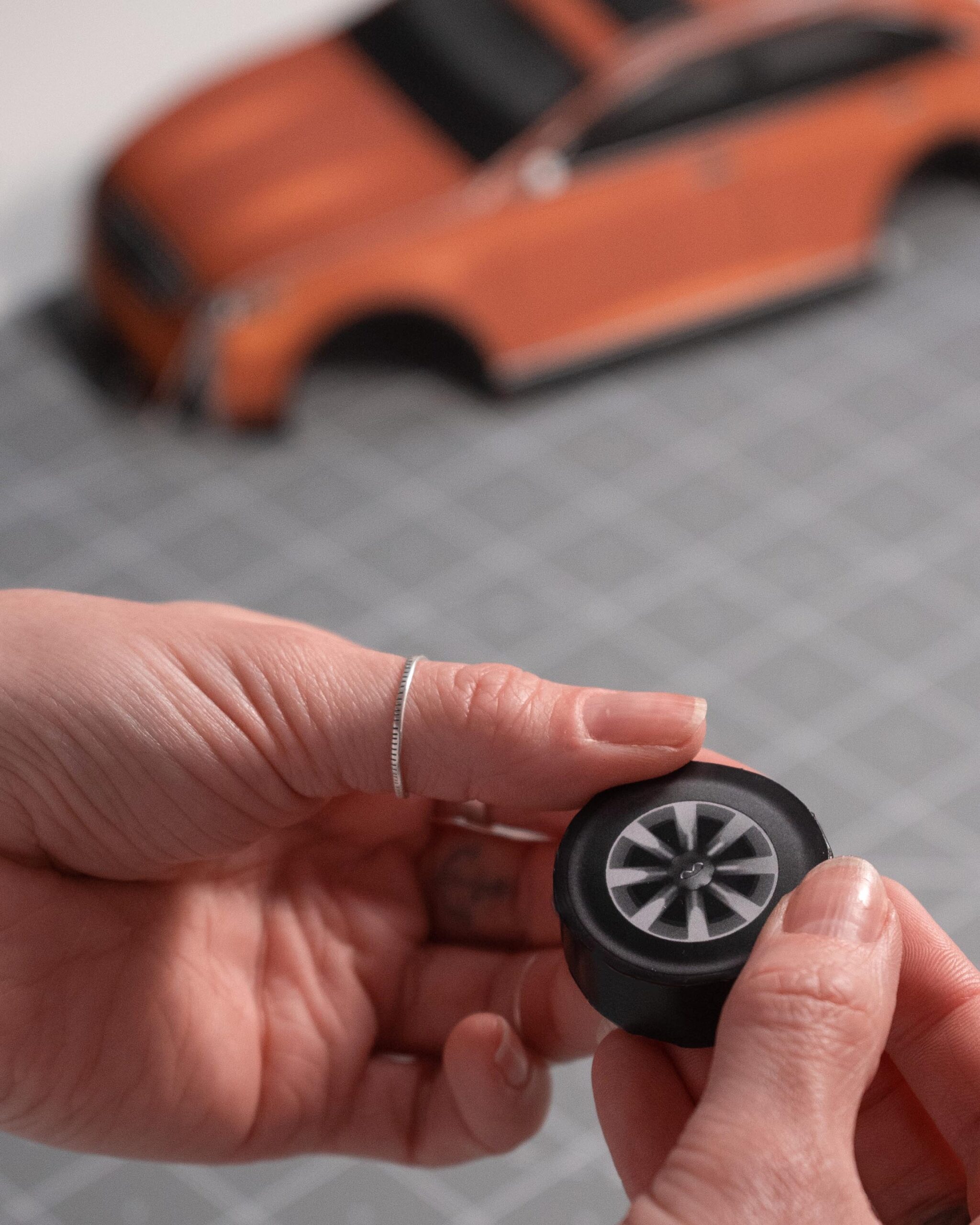 INFINITI_FX35_Carigami_Facebook_Tile1_4x5